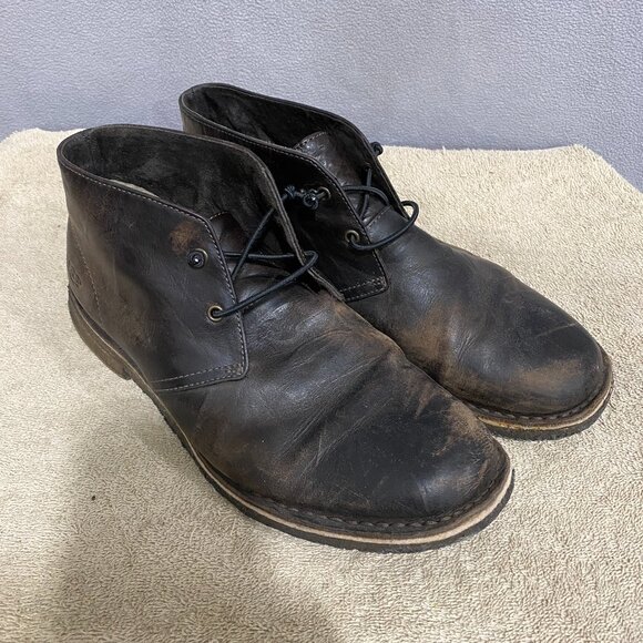 UGG Men’s Brown Leather Chukka Ankle Boots Lace-Up Desert Boots (Size 10) main image 5